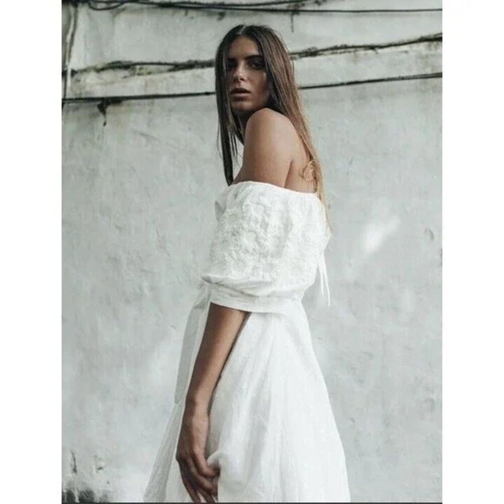 INNIKA CHOO Floral Embroidered Puff Sleeve White Dress SIZE SMALL - Picture 11 of 13